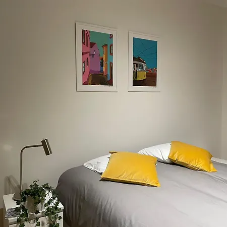 Modern 4-Bedroom Apartment In Bairro Alto, Lisbon