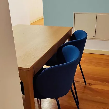 아파트 Modern 4-Bedroom Apartment In Bairro Alto, Lisbon 리스본