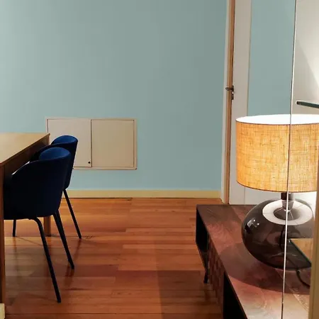 Modern 4-Bedroom Apartment In Bairro Alto, Lisbon 아파트