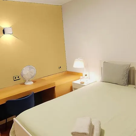Modern 4-bedroom In Bairro Alto, * Lisboa